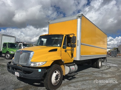 2018 International 4300 4x2 Van Truck