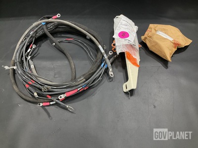 (1) Mounting Bracket, (8) Castellated Plain Hexagon Nuts & Assorted Items