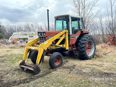 International 186 Trattore agricolo 2RM (Inoperable)