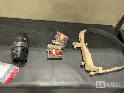 (1) Rigging Spacer Set, (1) Installing Tool & Assorted Items