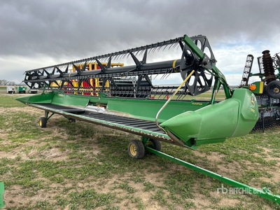 2010 John Deere 635D 35 ft Draper Combine Header