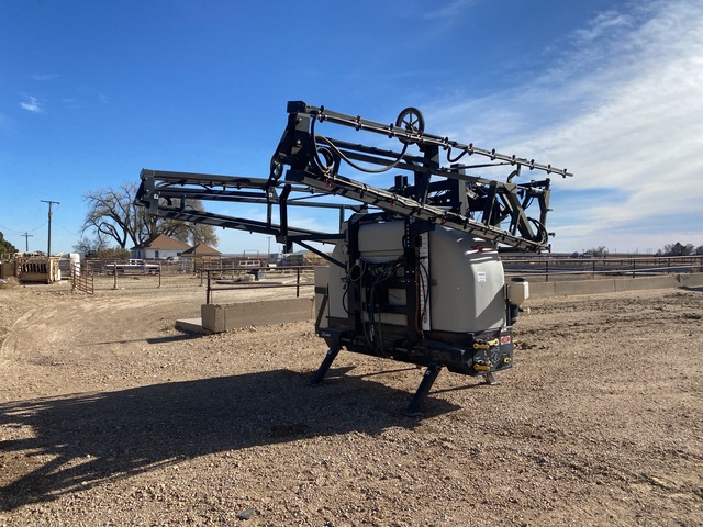 2014 Demco RM600 60 ft 3-Point Hitch Sprayer 2014 Demco RM600 60 ft 3-Point Hitch Sprayer