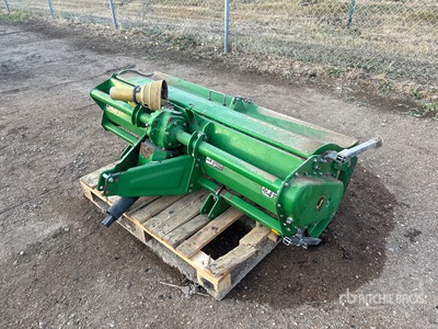 John Deere 665 3 Pt Hitch 55 inch Glebogryzarka rotacyjna