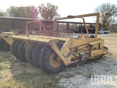 General Appearance with Foto, angolo anteriore sinistro