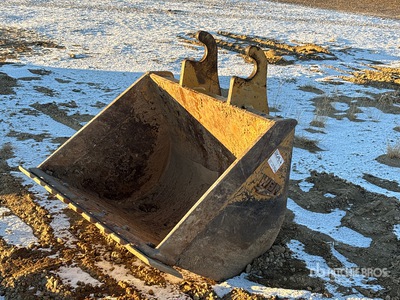 WBM 38 in Q/C Cleanup Łyżka do koparki - Fits Cat 420F2