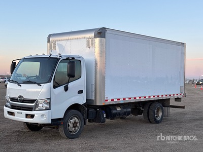 2018 Hino 195 4x2 Van Truck