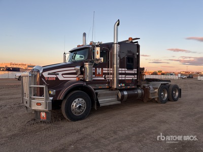 2014 Kenworth T800 6x4 Sleeper Winch Truck