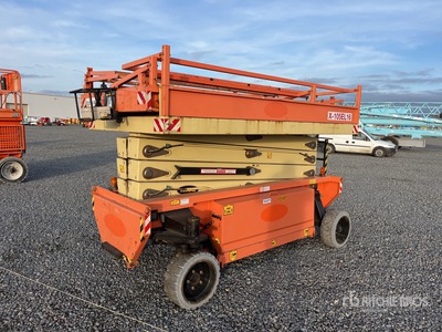 2014 Holland Lift MONOSTAR X-105EL16 Electric Scissor Lift