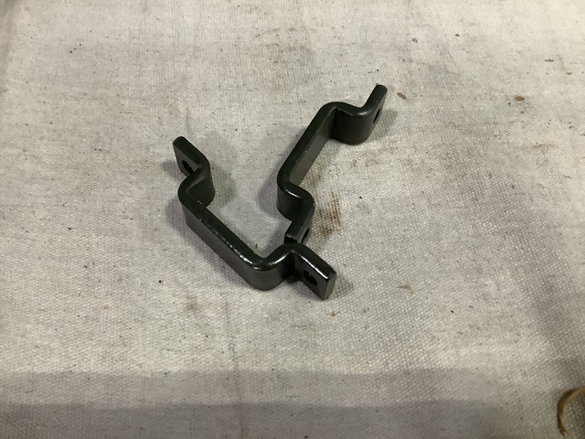 (61) Boeing 8126728 Retaining Straps