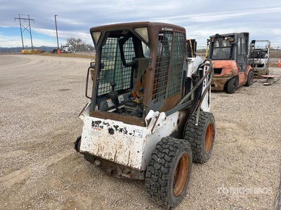 Bobcat S450 Ładowarka o sterowaniu burtowym