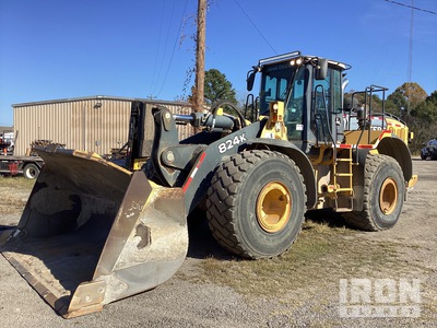 2014 John Deere 824K Pala cargadora