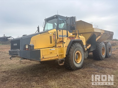 2009 Komatsu HM400-2 Knickgelenkter Muldenkipper