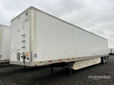 2017 Utility 53 ft x 102 in T/A Van Trailer