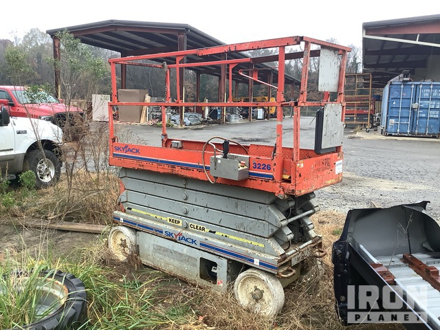 ELEVADOR TIJERA 2012 SKYJACK SJIII3226