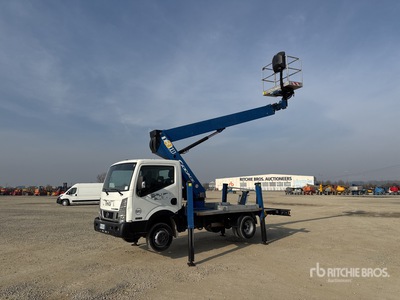 2016 Socage T318 18 m on 2016 Nissan Bucket Truck