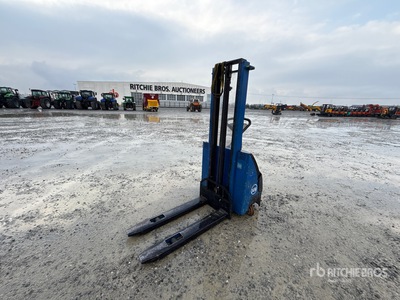 2010 Lifter Electric Transpallet