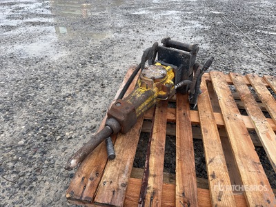 2015 Atlas Copco SB52 Martello idraulico