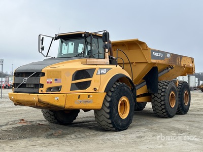 2011 Volvo A40F Camion à benne articulé