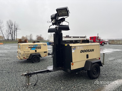 2014 Doosan L20 6 kW Torre de iluminación