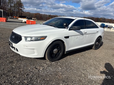 2015 Ford Taurus Police AWD Samochód