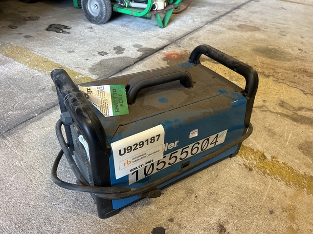 2022 Miller Millermatic 141 MIG Electric Welder