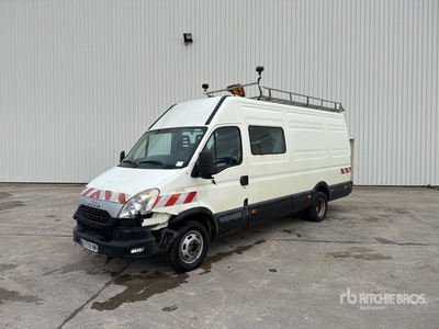 2011 Iveco Daily 4x2 Camion Fourgon Van Truck