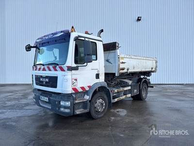 2011 MAN TGM15.250 4x2 4x2 Tracteur Routier Roll-Off Truck