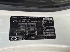 MAN TGM15.250 4x2 Ciężarówka typu Roll-Off