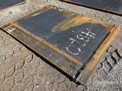 Quantity of (2) 2025 Kit Containers      6 ft x 8 ft (.75 in Thick) Płyty stalowe (Unused)