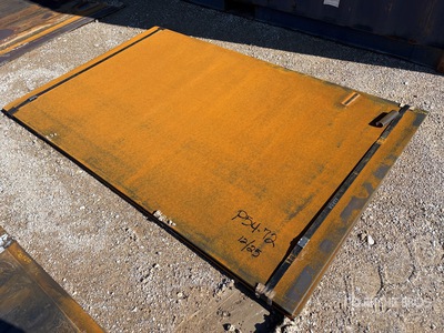 Quantity of (2) 2025 Kit Containers      5 ft x 8 ft (.75 in Thick) Płyty stalowe (Unused)