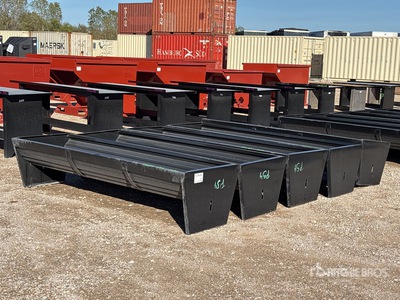 Quantity of (5) 2025 Kit Containers CF-90-V2025 90 in Steel مغذية المواشي (Unused)