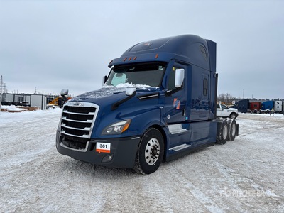 2020 Freightliner Cascadia 126 6x4 T/A Sleeper Truck Tractor