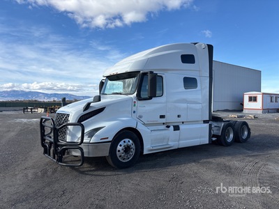 2019 Volvo VNL 6x4 3- Achs Sattelzugmaschine mit Schlafkabine