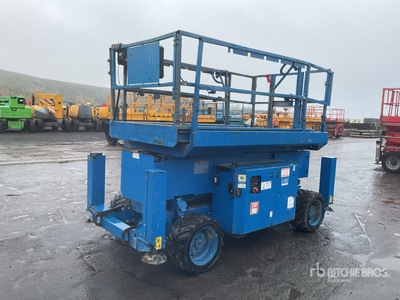 2015 Genie GS3369RT 4x4 Diesel Scissor Lift