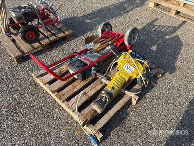 2011 Bosch GSH 27 Qty of Demolition Breaker