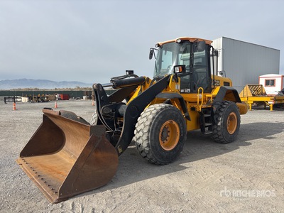 2011 JCB 436 Wheel Loader