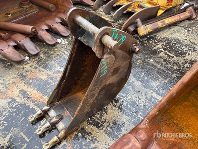 Cat 12 in Digging Excavator Bucket - Fits Cat