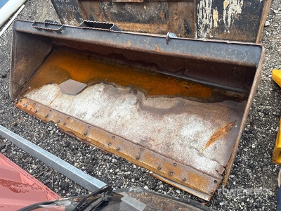Cat 84 in General Purpose Skid Steer Bucket