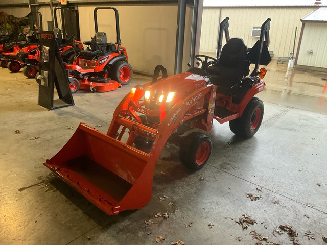 2022 Kubota BX2380V-1 4WD Utility Tractor