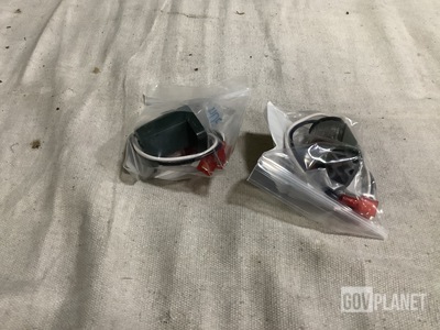 (168) Esco D00835 License Lamp Assemblies