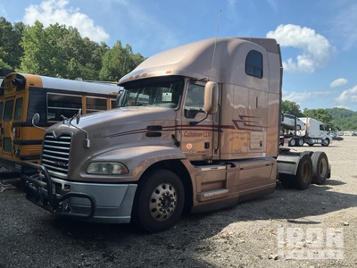 2017 Mack CXU613 6x4 Cabeza Tractora Cabina Dormitorio