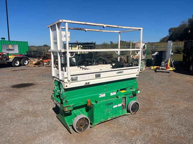 2015 JLG 1932RS Electric Scissor Lift
