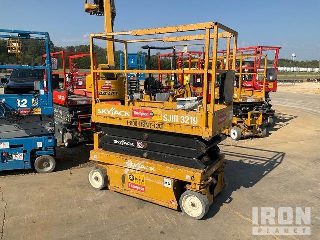 ELEVADOR TIJERA 2018 SKYJACK SJIII3219