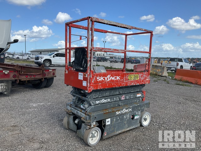 ELEVADOR TIJERA 2014 SKYJACK SJIII3219