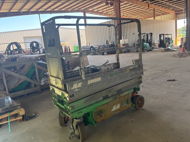 2017 JLG 1930 ES Electric Scissor Lift 2017 JLG 1930 ES Electric Scissor Lift