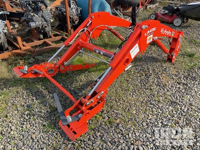 Kubota LA435 ملحق الجرافة الأمامية (Inoperable)