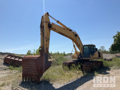 2006 Komatsu PC400LC-7E0 Tracked Excavator