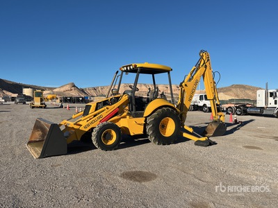 New Holland LB90B 4x4 Terna