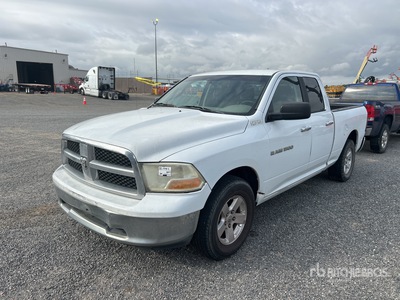 2011 Ram 1500 4x2 Extended Cab بيك اب