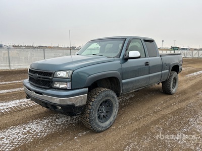 2006 Chevrolet 1500 4x4 Extended Cab Pickup